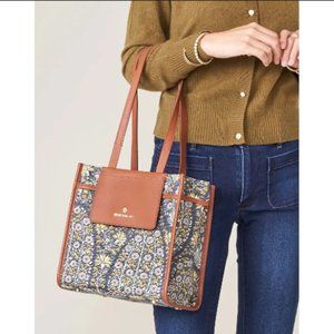 Tabitha Tote Jones Hundred